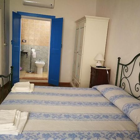 Casa Camilla Sardegna Hotell San Vito  Exteriör bild