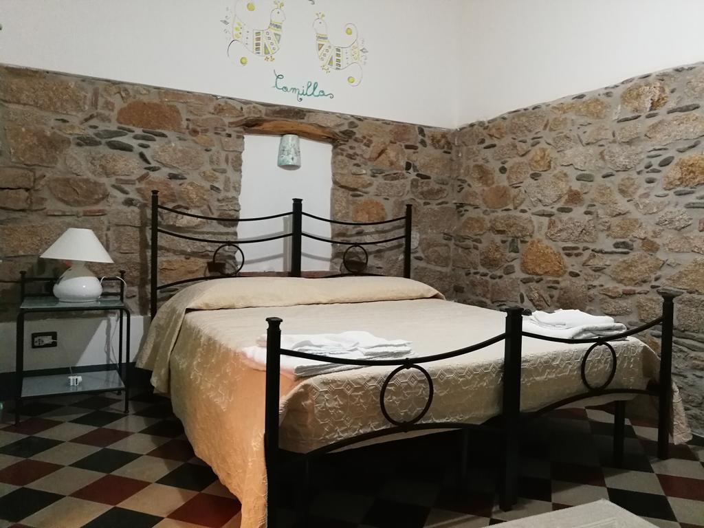 Casa Camilla Sardegna Hotell San Vito  Exteriör bild